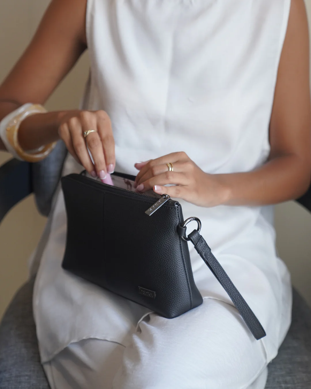 Fifi Clutch - Image 10