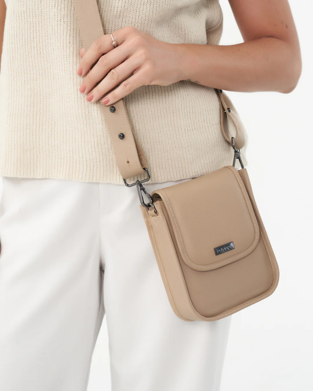 Hadley Phone Bag - Image 9