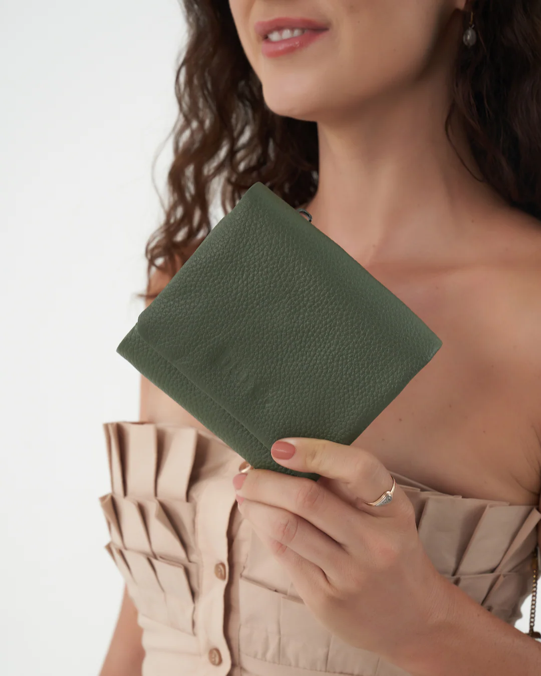 Minnie Purse - Image 12